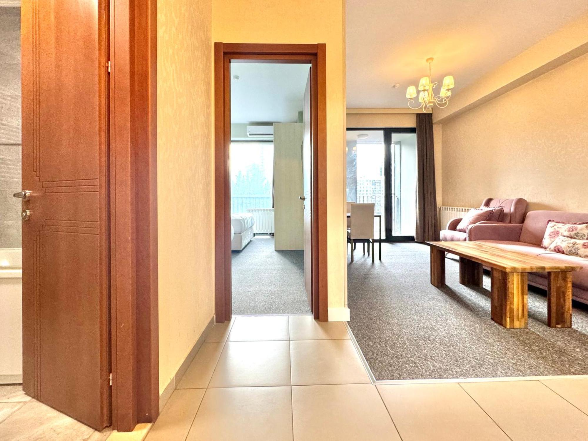 Full Comfort Apartment At Chavchavadze Tbilisi Eksteriør billede